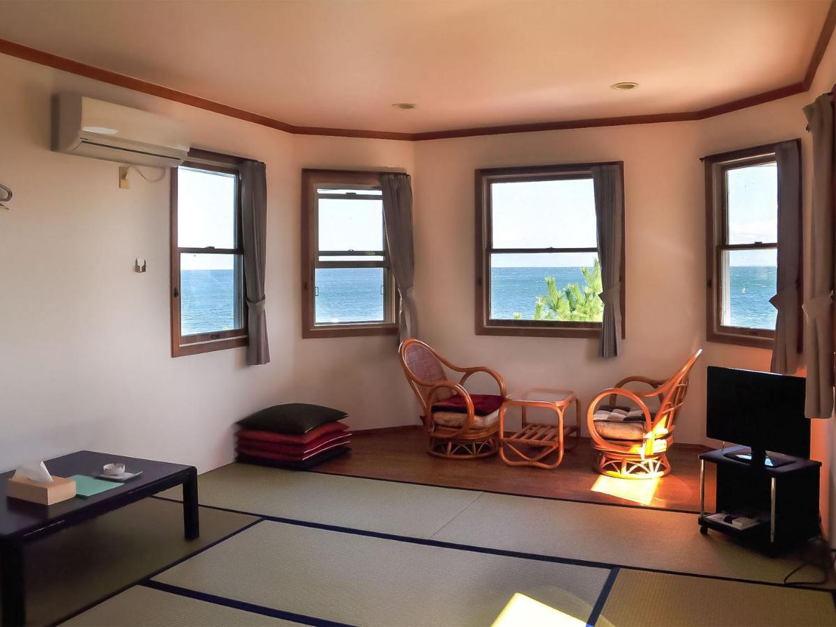 Biwa-Lakeside Cottage B B Dylan Minamikomatsu Exteriér fotografie