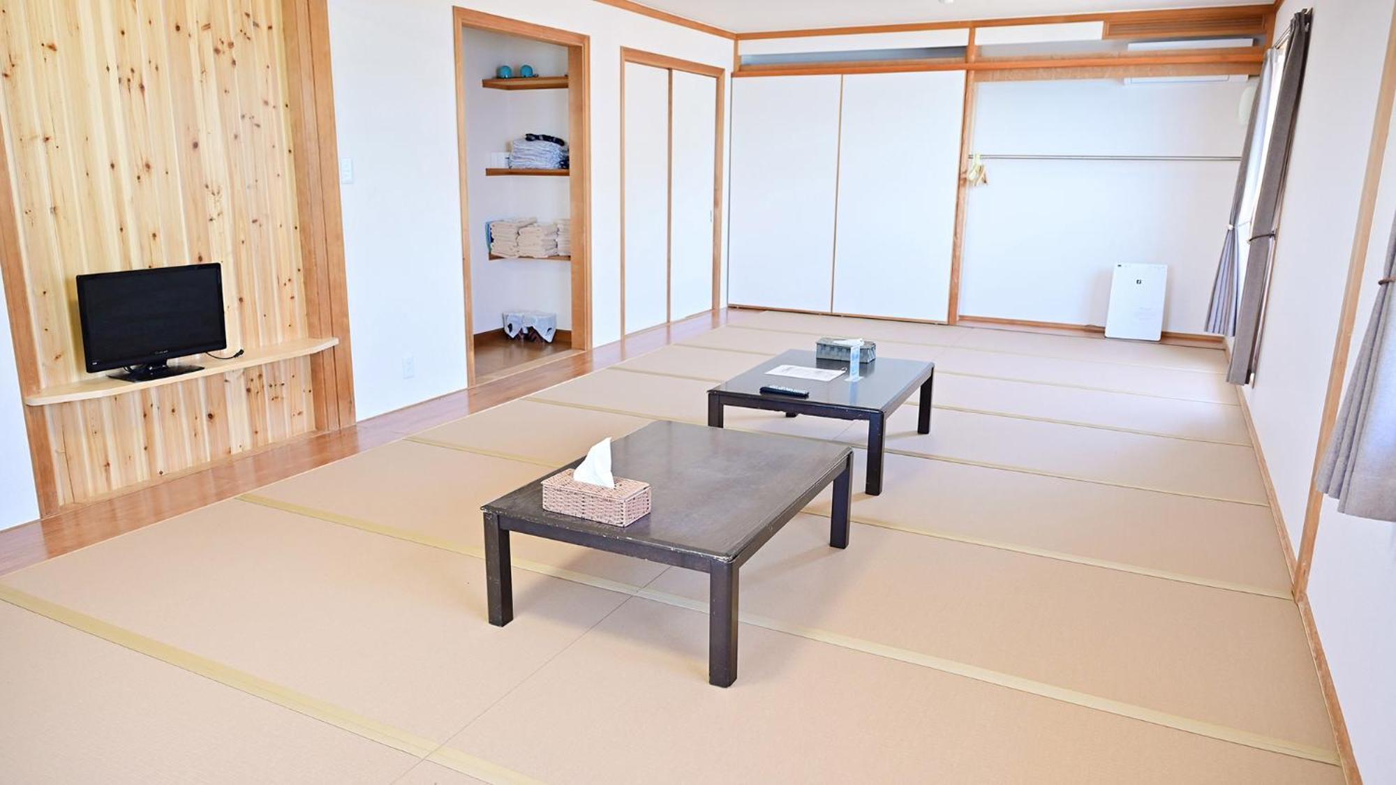 Biwa-Lakeside Cottage B B Dylan Minamikomatsu Pokoj fotografie